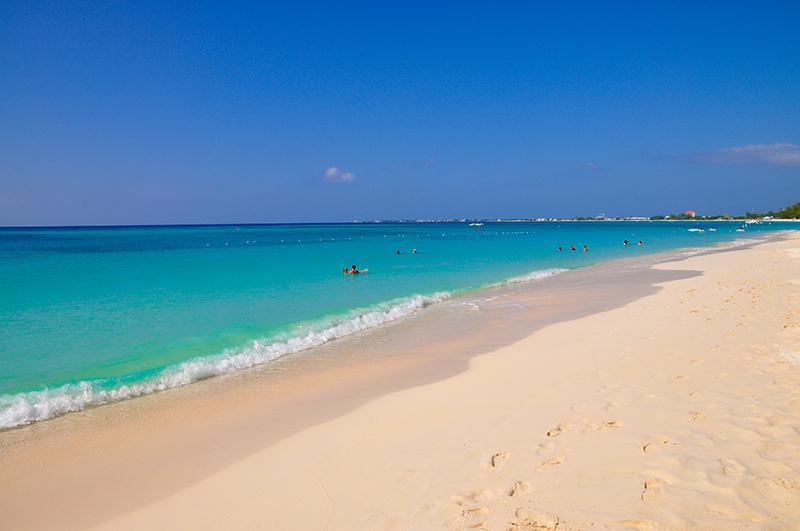 منتجع صن شاين سويتس West Bay المظهر الخارجي الصورة